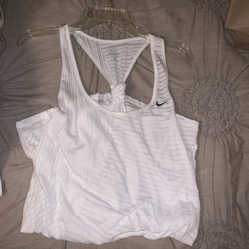 Nike workout top